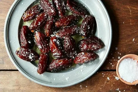 تصویر 1 از خرید و فروش خرما خاصویی شیراز با شرایط فوق العاده